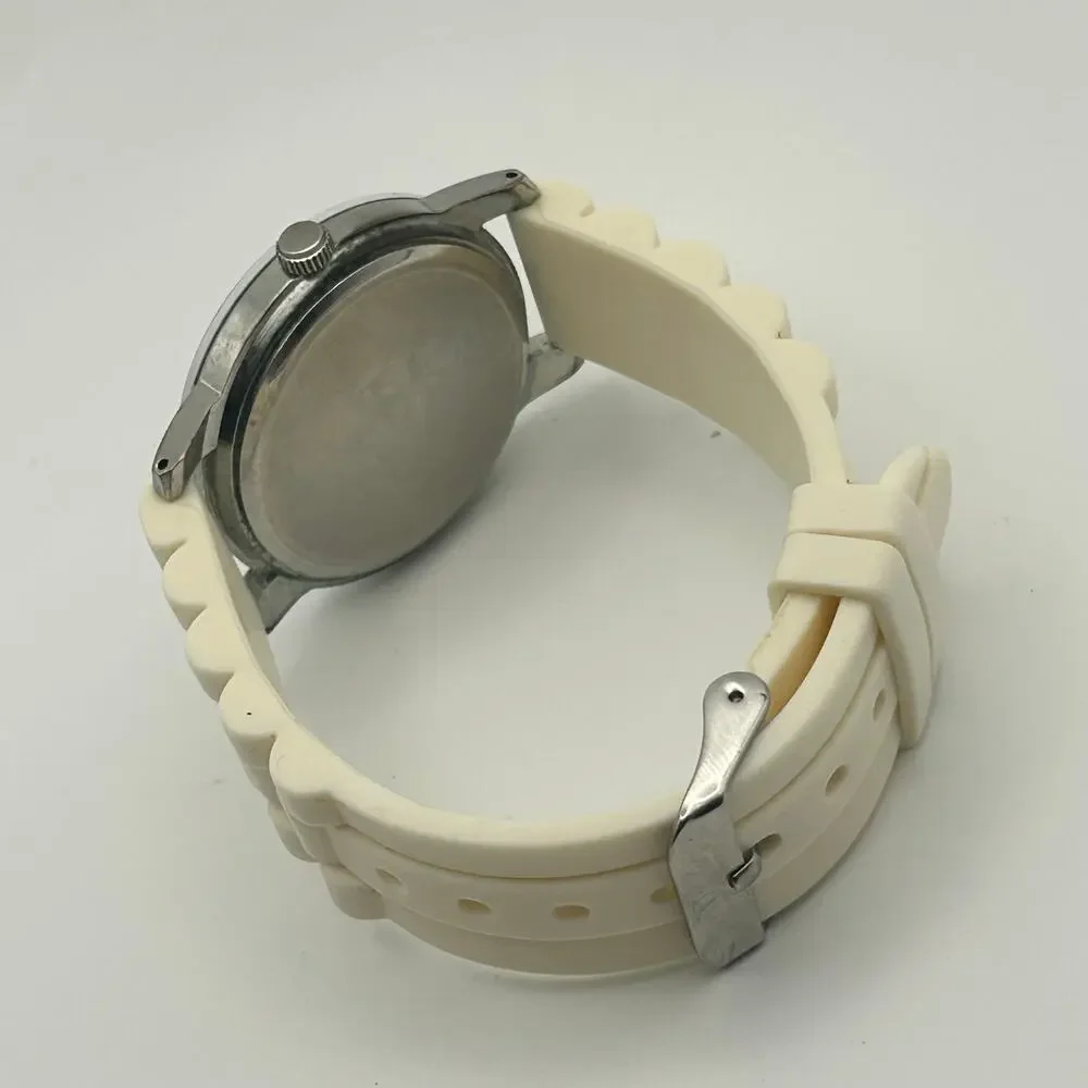 Silver-tone White Silicon Band Women’s Casual Watch Working New Battery
